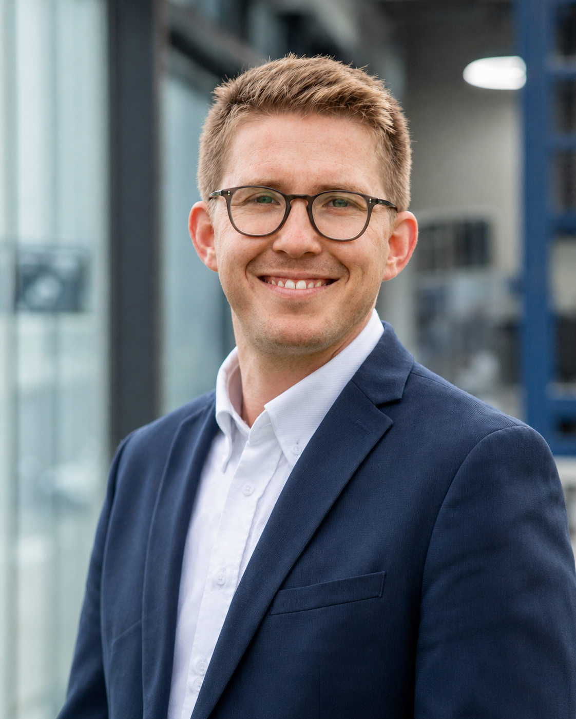Tobias Fricke, Gründer von engenova